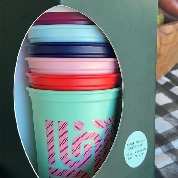 NEW 2020 STARBUCKS HOLIDAY COLOR CHANGING CUPS - Picture 3 of 5